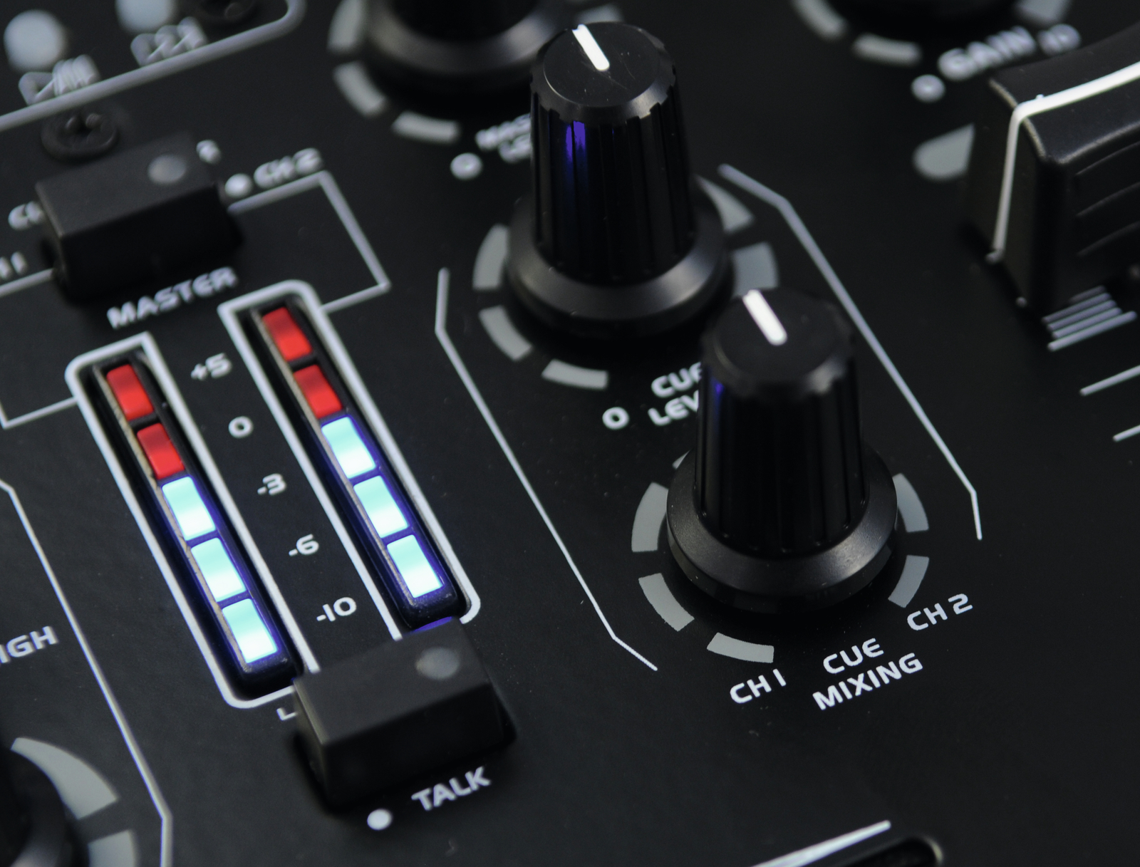 OMNITRONIC PM-211P DJ-Mixer mit Player