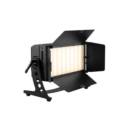 DMX-controlled surface light with 384 dual white LEDs, QuickDMX port, diffuser and barn doors