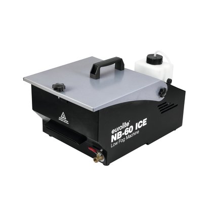 Compact low fog machine with 600 W, timer, ice cube cooling