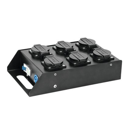 Heavy-duty power distributor with P-Con input and output