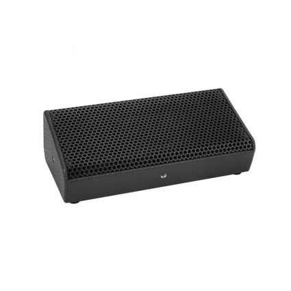Ultra compact active monitor speaker (3 x 4", 150 W RMS)