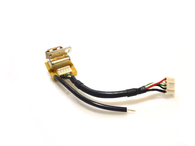  Pcb (Anschluss/USB) DJS-2000-MainBild