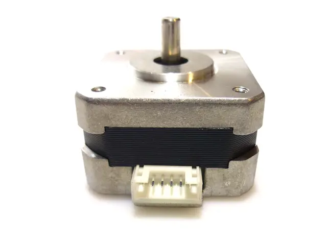  Step Motor 42HDB903ND-13-MainBild