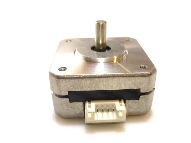  Step Motor 42HDB0001ND-14-MainBild