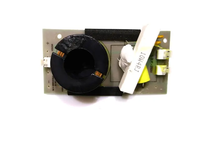  crossover MOM-10BT4 (EPPB1HPA500B)-MainBild