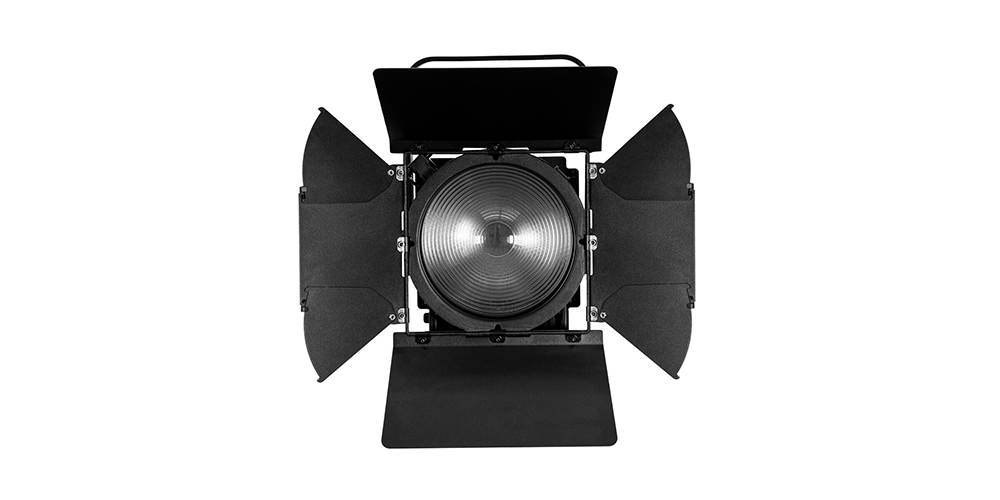 Eurolite THA-450F Frontansicht