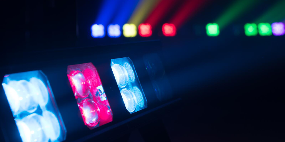 EUROLITE Zoom4Bar effect image 1